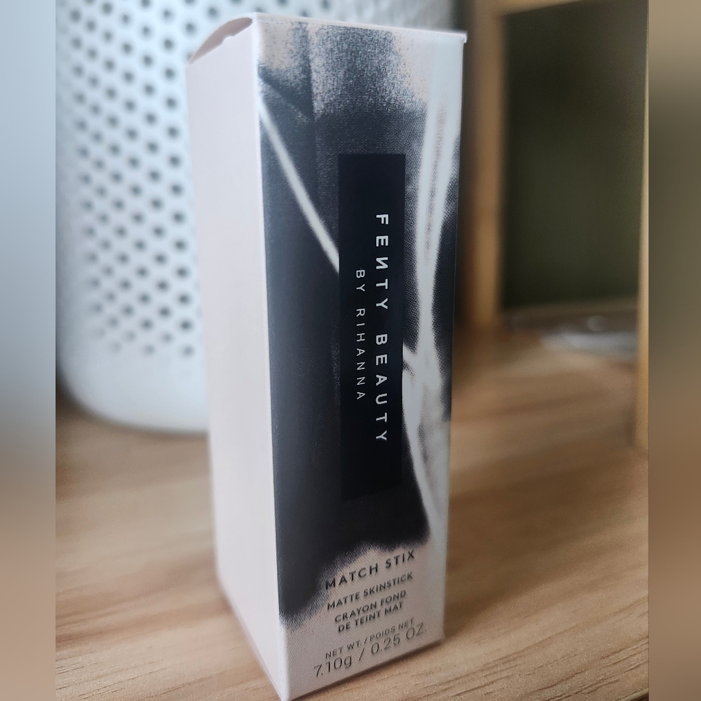 Fenty Beauty Match Stix Matte Contour in Suede